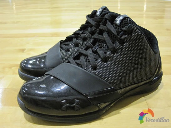 Under Armour Micro G Black Ice实战测评