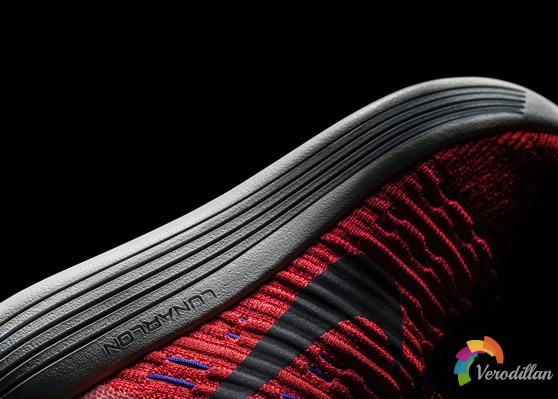 跑步新纪元:Nike LunarEpic Flyknit细节深度剖析图2