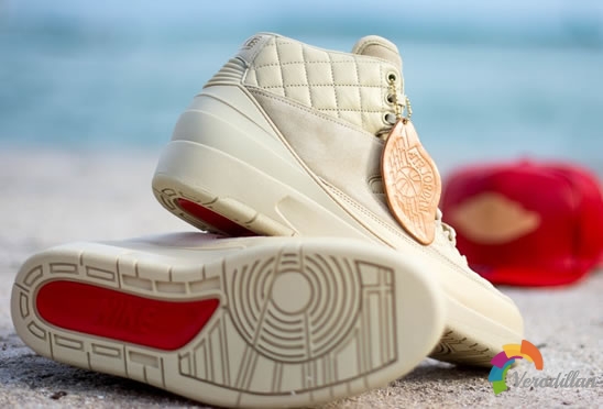 奢华感破表:JUST DON X AIR JORDAN 2 BEACH