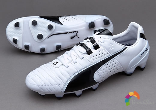 PUMA King II推出两款黑白色调配色