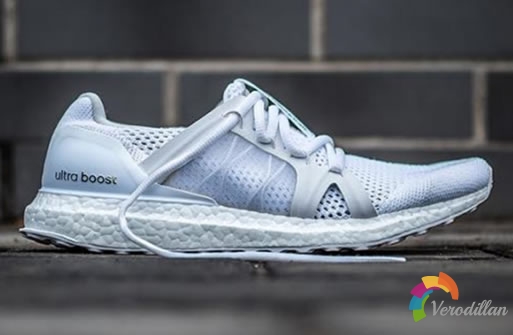 全白高雅:ADIDAS ULTRA BOOST TRIPLE WHITE配色