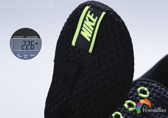 Nike FC247 Elastico Pro III TF小场足球鞋开箱报告图2