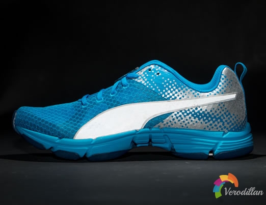 PUMA MOBIUM RIDE NC POWERED,耀光轨迹聚焦足下