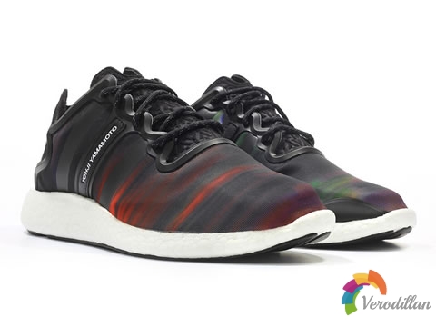 Y-3 Yohji Run Northern Lights,從北極光汲取靈感