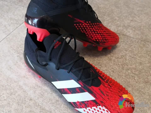 [人草实战]adidas Predator Mutator 20.1 L AG测评图2