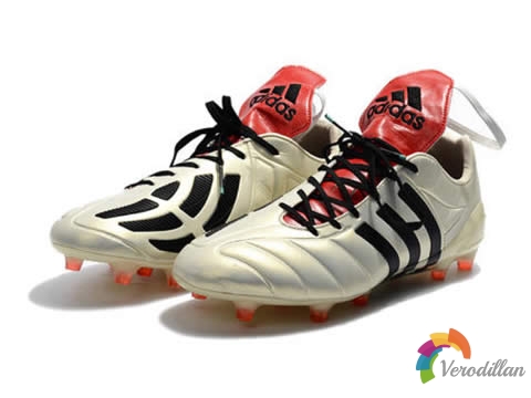 Adidas Predator Mania,整整一代人的足球鞋情怀图1