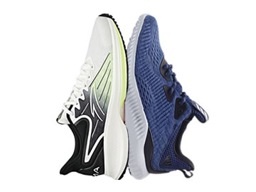 安踏羚跑和阿迪达斯alphabounce em哪个好,怎么选(对比测评)